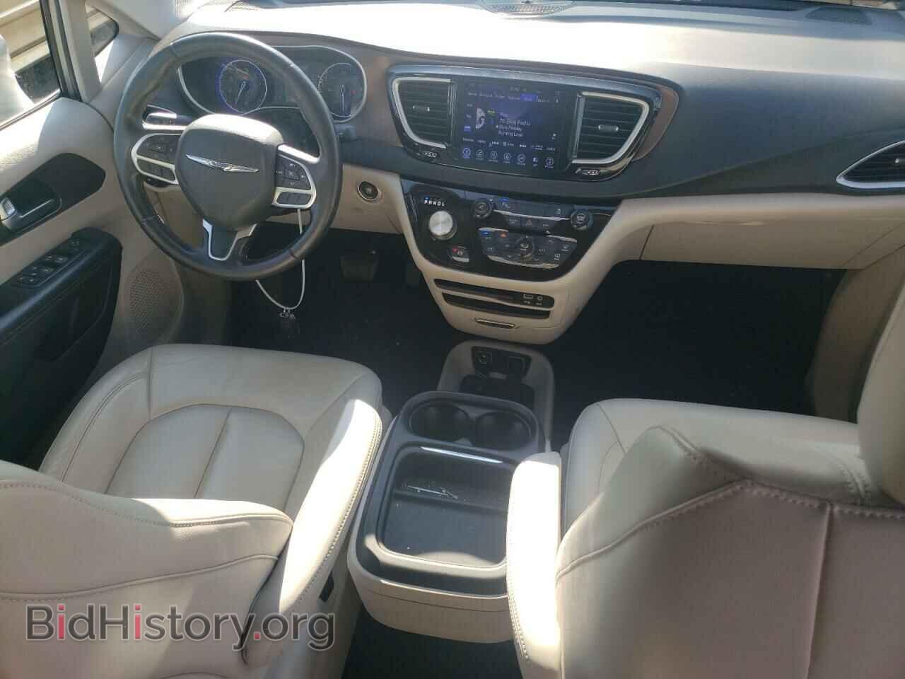 2017 CHRYSLER PACIFICA - VIN: 2C4RC1BG8HR511214 - Photo 8