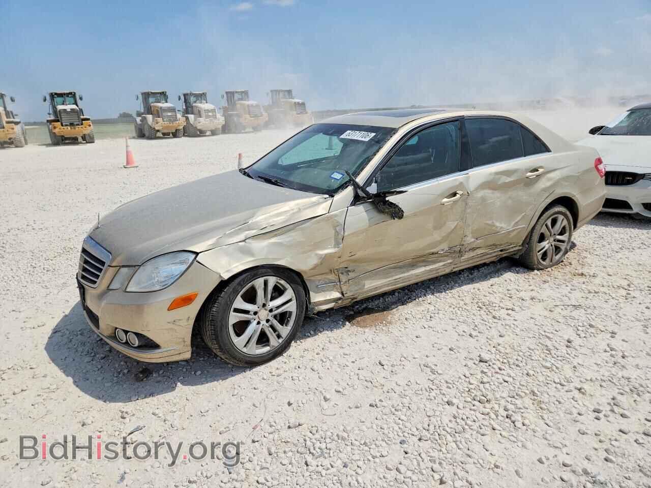 Photo WDDHF5GB2AA175616 - MERCEDES-BENZ E-CLASS 2010