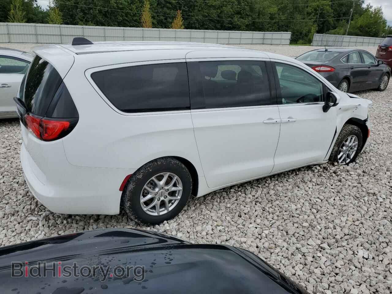 2023 CHRYSLER MINIVAN - VIN: 2C4RC1CG9PR529931 - Фото 3