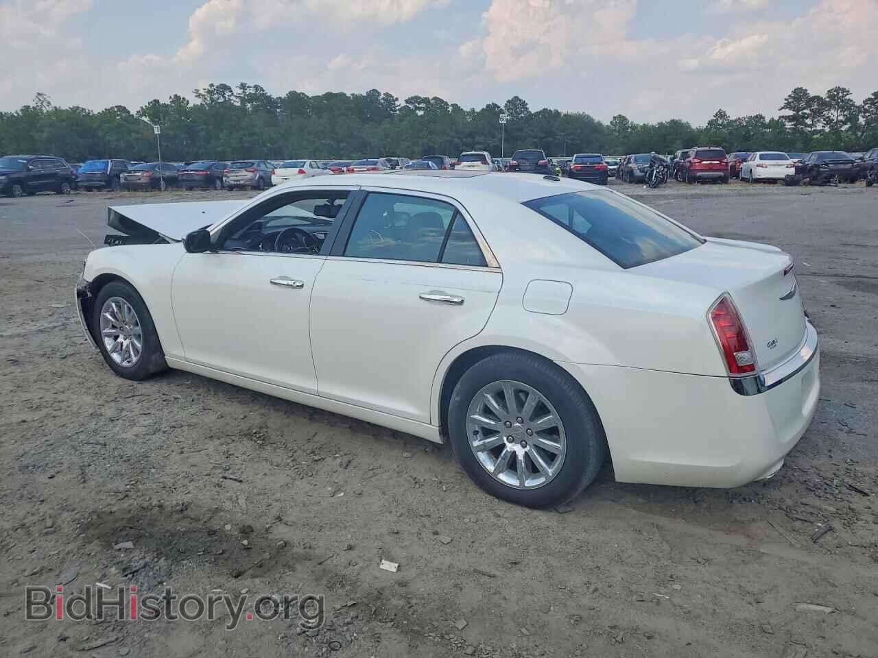 2012 CHRYSLER 300 - VIN: 2C3CCACG7CH274951 - Photo 2