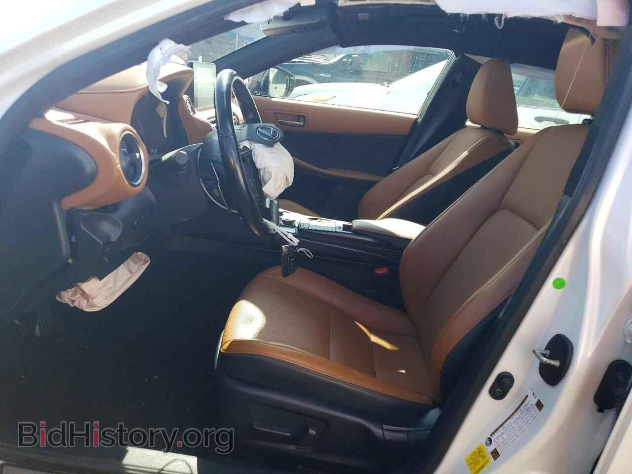 2021 LEXUS IS - VIN: JTHC81F29M5045319 - Photo 7