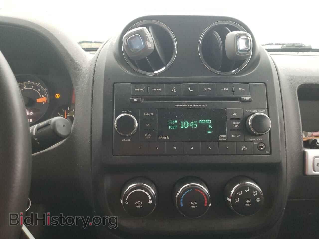 2016 JEEP COMPASS - VIN: 1C4NJDBB2GD549680 - Фото 9