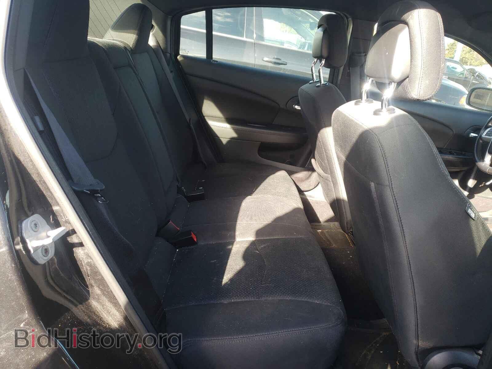 2011 CHRYSLER 200 - VIN: 1C3BC1FBXBN520747 - Фото 6