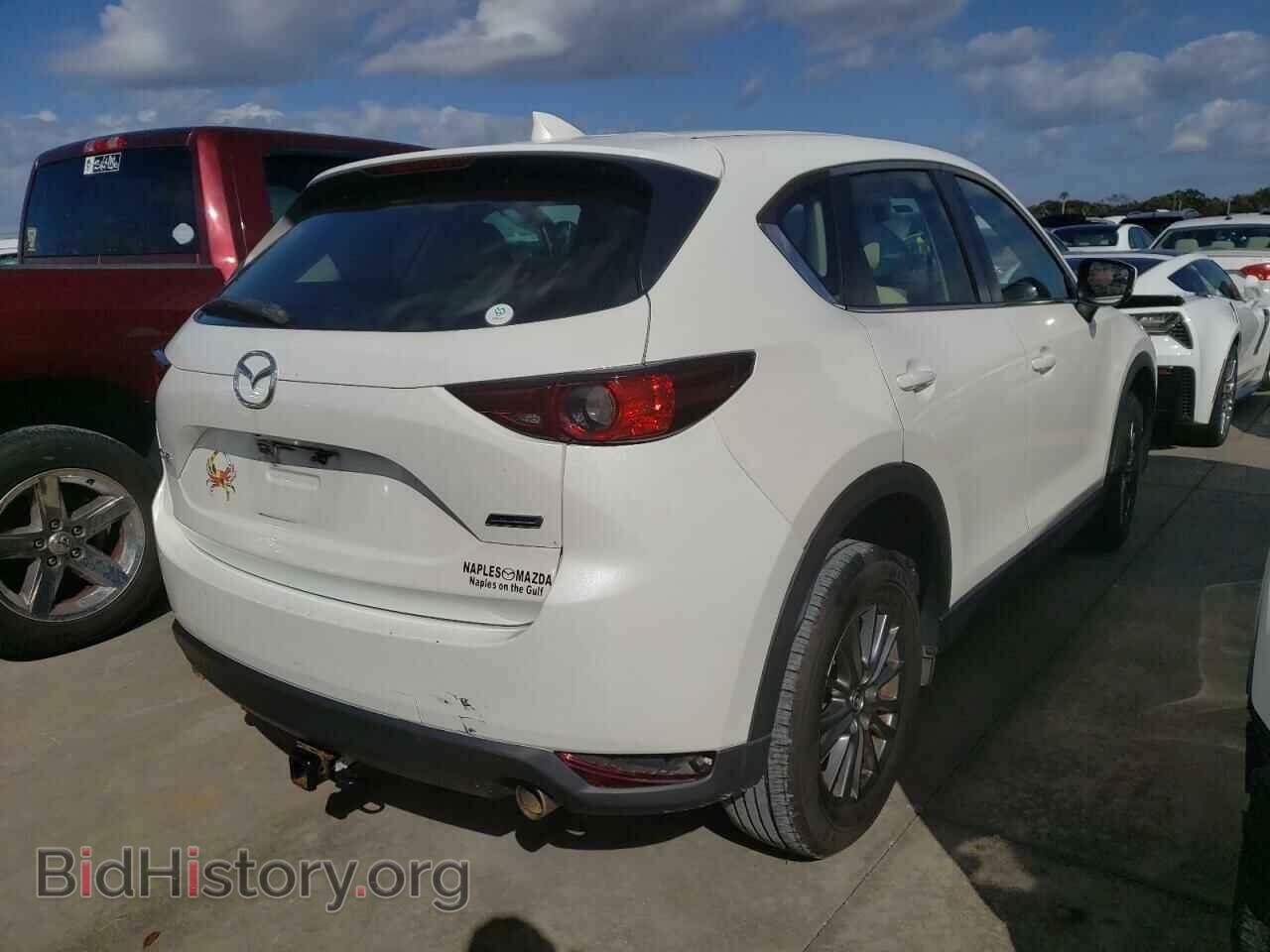 2017 MAZDA CX-5 - VIN: JM3KFABL4H0212570 - Фото 4