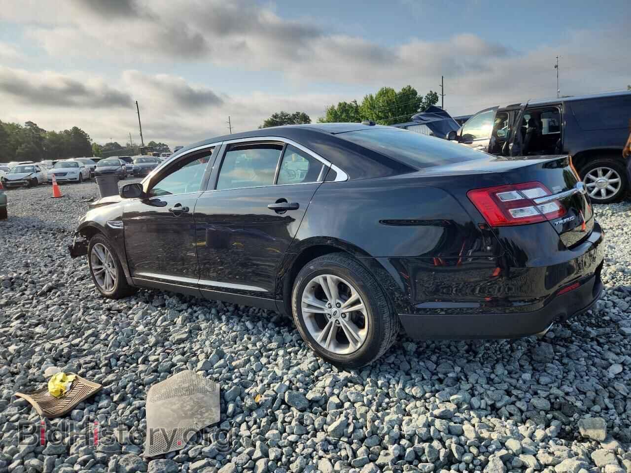 2019 FORD TAURUS - VIN: 1FAHP2E85KG102936 - Фото 2