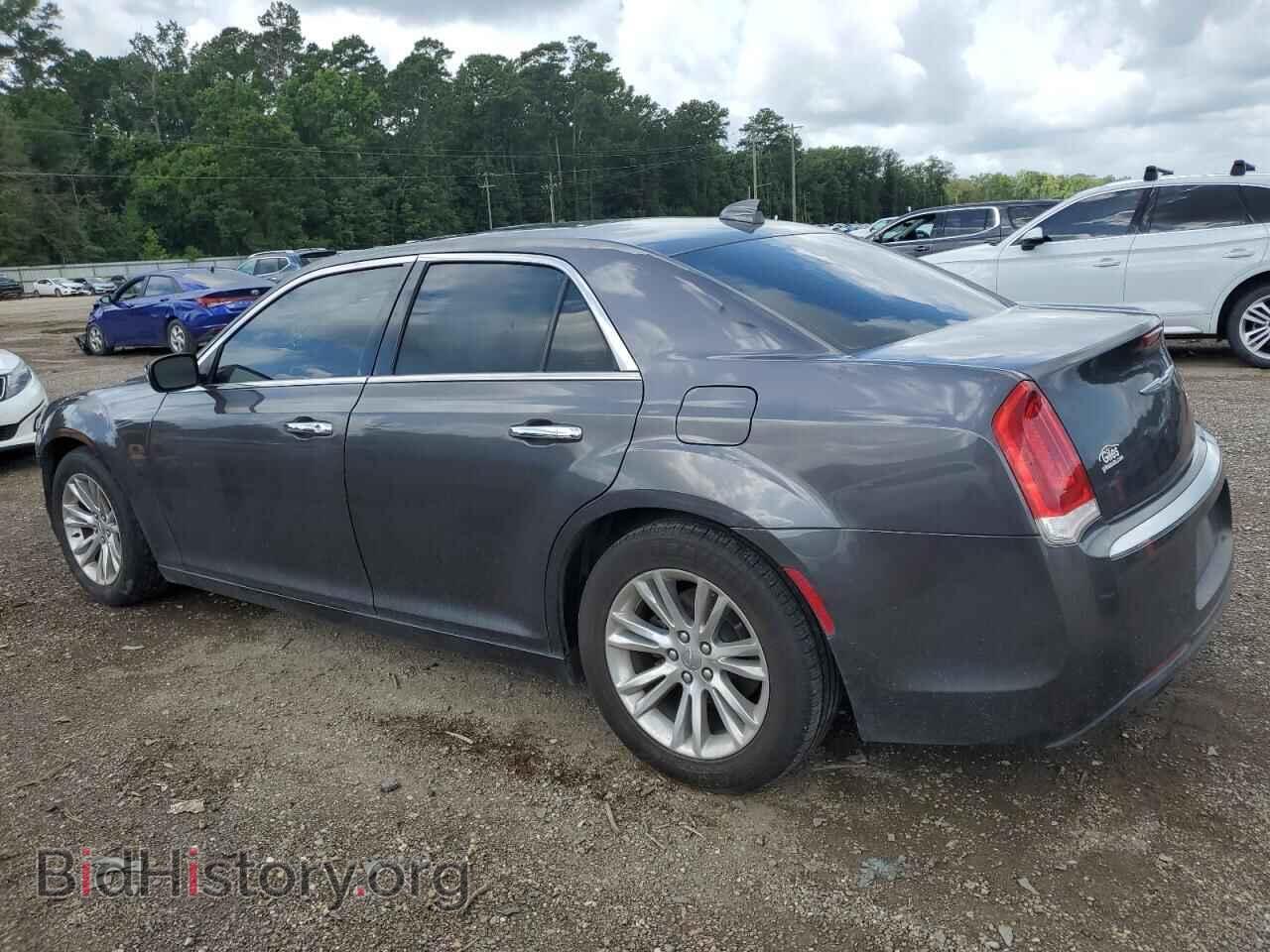 2017 CHRYSLER 300 - VIN: 2C3CCAEG1HH596599 - Фото 2