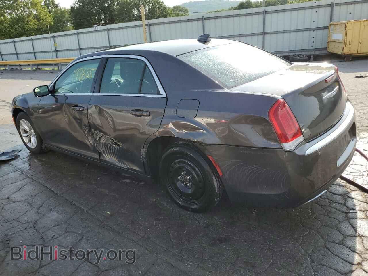 2015 CHRYSLER 300 - VIN: 2C3CCAAG6FH930340 - Фото 2