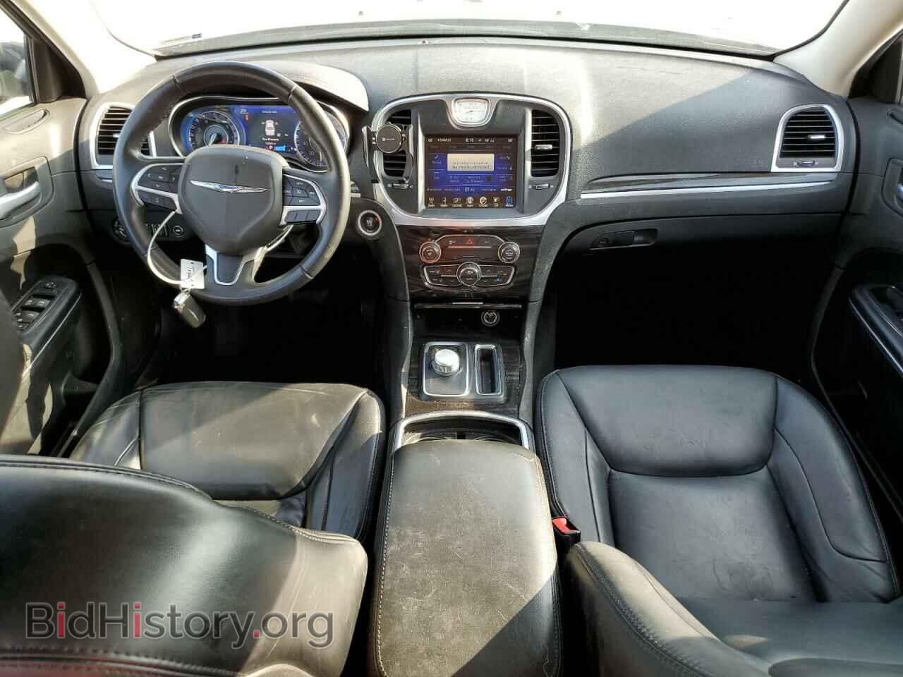 2015 CHRYSLER 300 - VIN: 2C3CCAAG6FH930340 - Фото 8