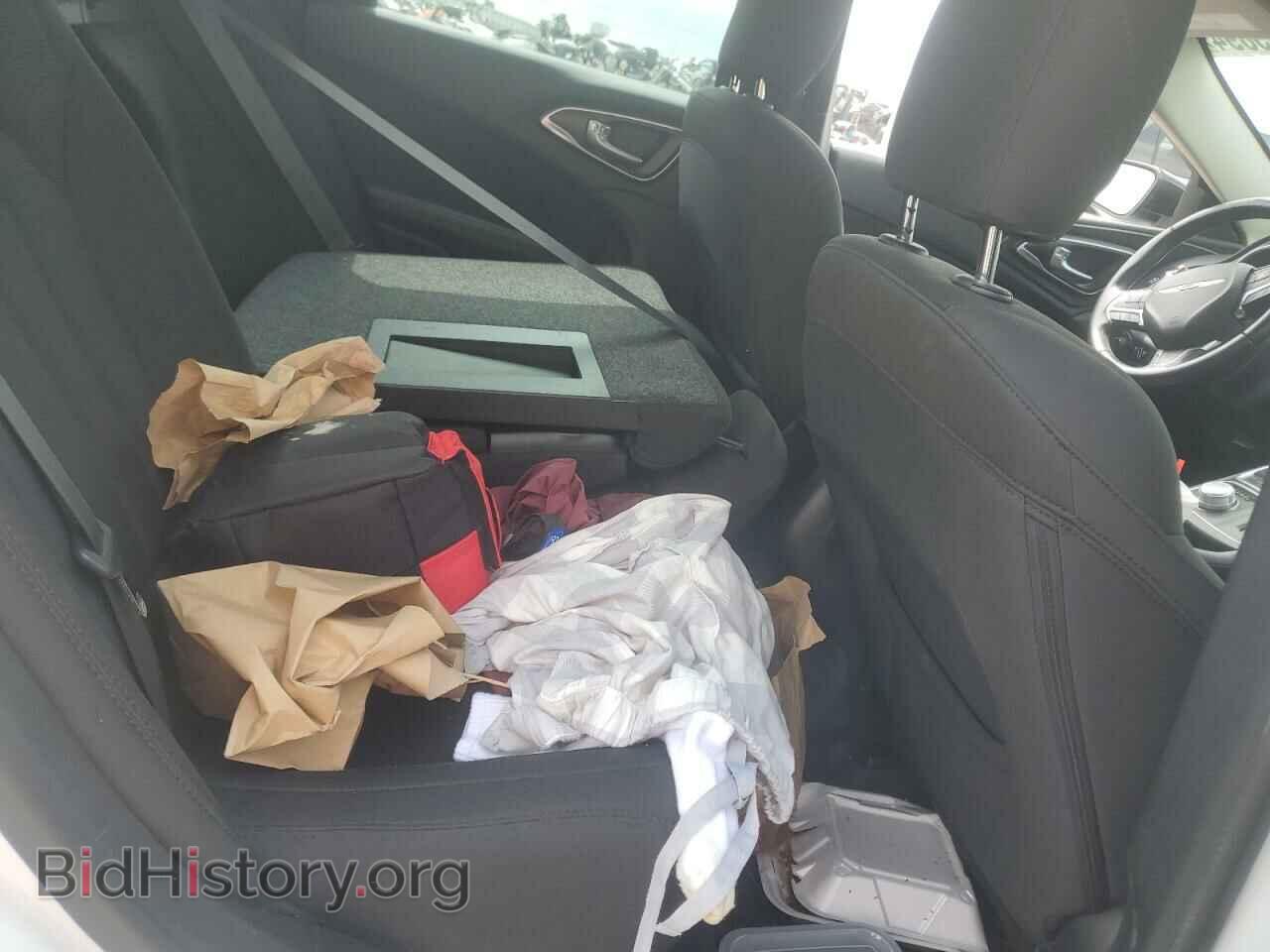 2017 CHRYSLER 200 - VIN: 1C3CCCFBXHN504105 - Фото 10