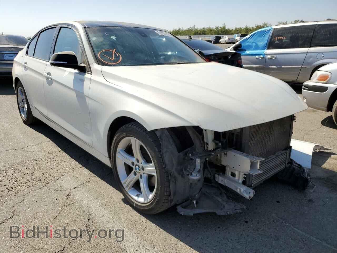 Photo WBA3A5C53CF257764 - BMW 3 SERIES 2012