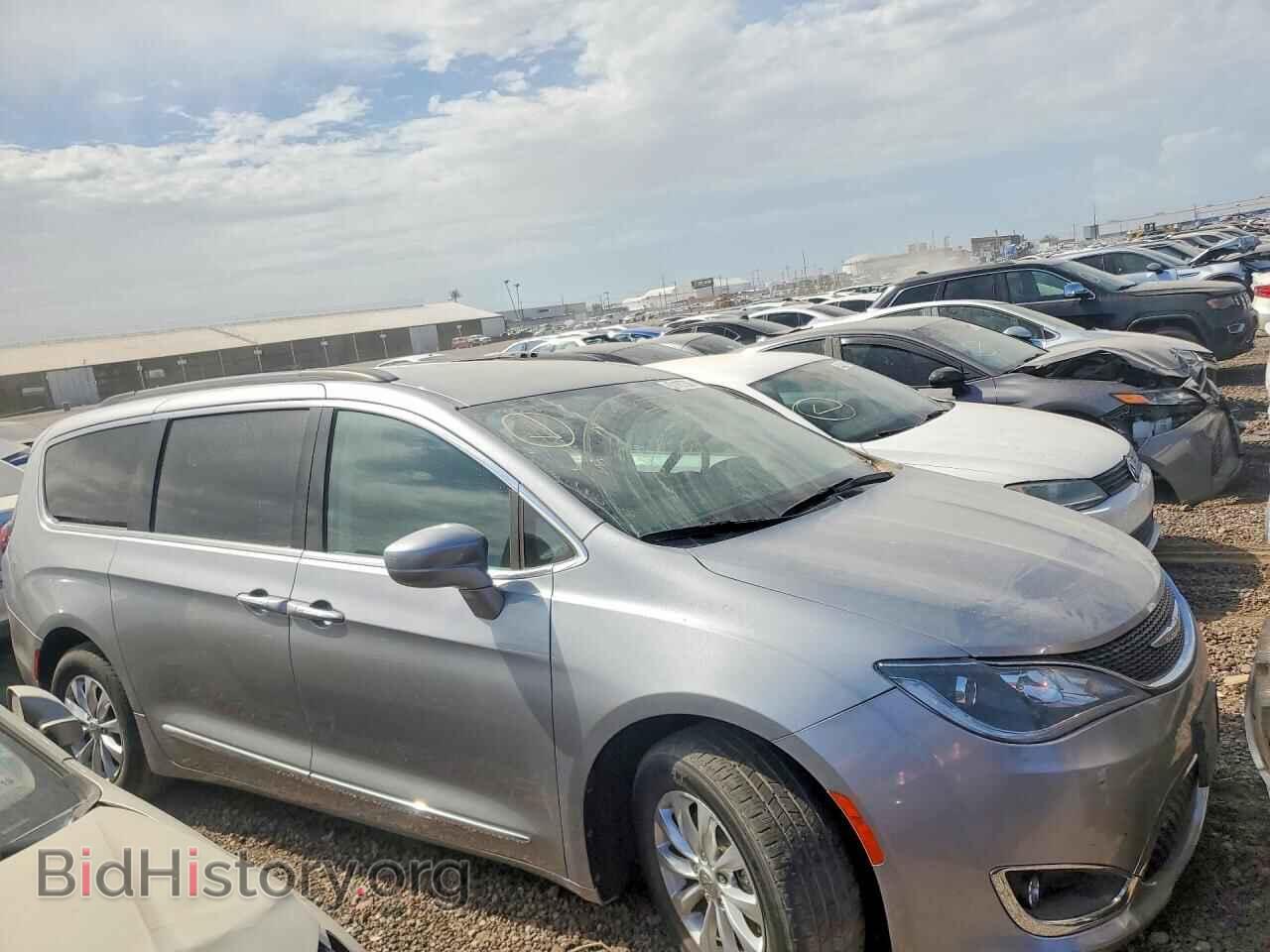 2017 CHRYSLER PACIFICA - VIN: 2C4RC1BG5HR532635 - Фото 4