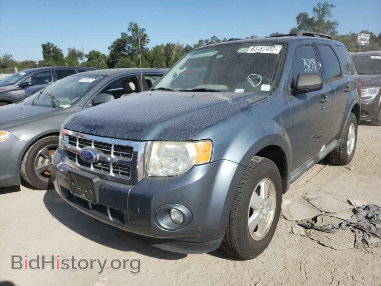 2011 FORD ESCAPE - VIN: 1FMCU0DG7BKC02409 - Фото 2