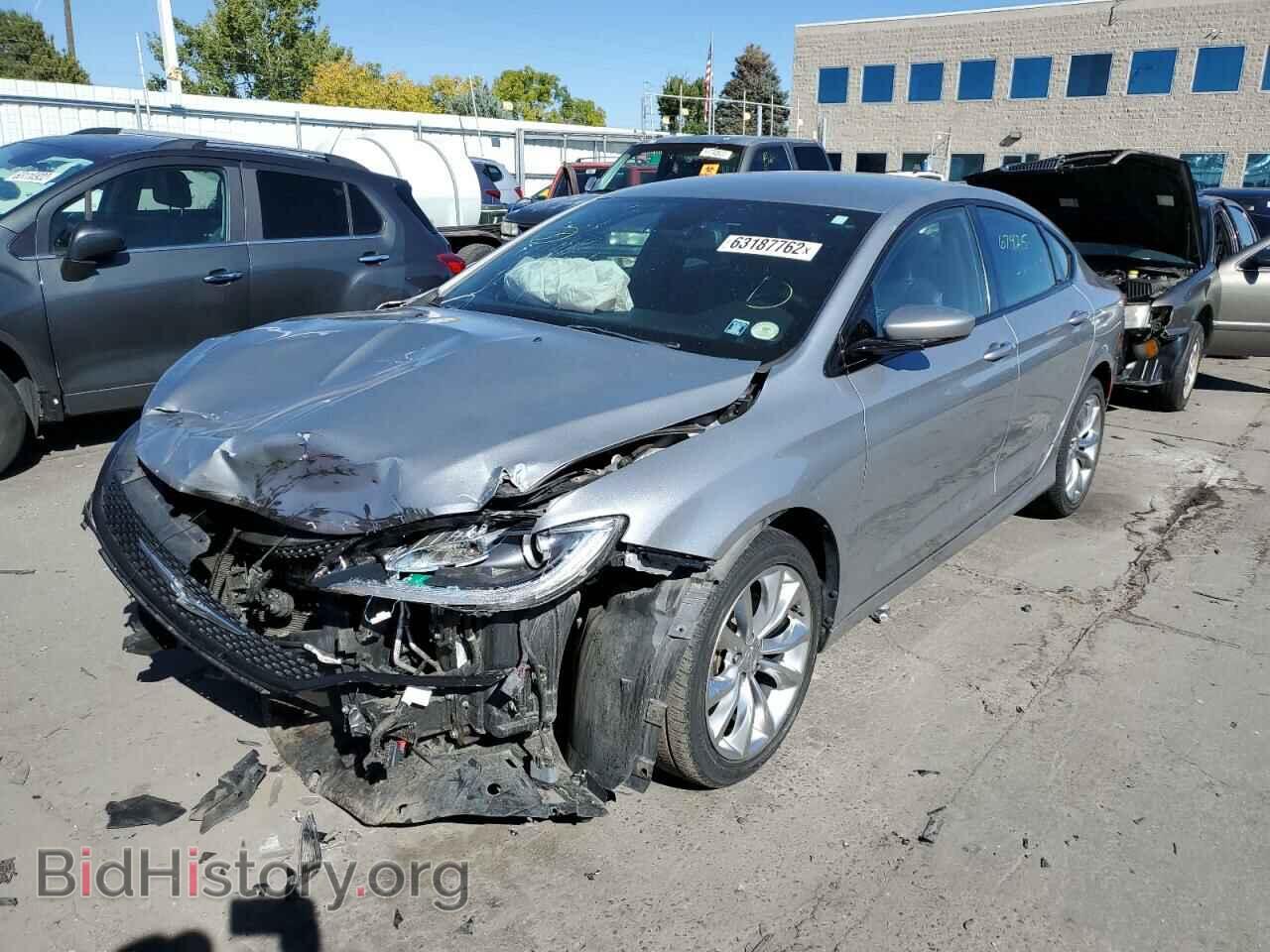 2015 CHRYSLER 200 - VIN: 1C3CCCBG6FN517576 - Фото 2
