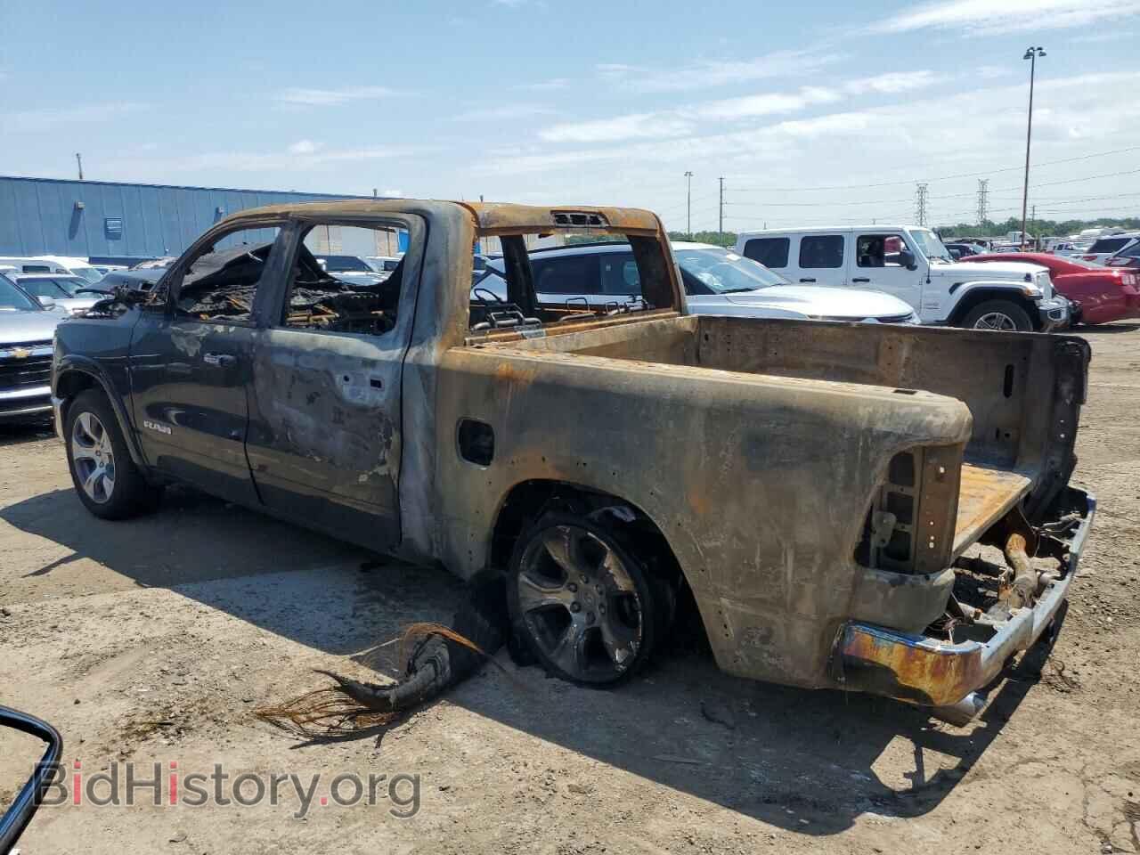 2020 RAM 1500 - VIN: 1C6SRFJT8LN224836 - Фото 2