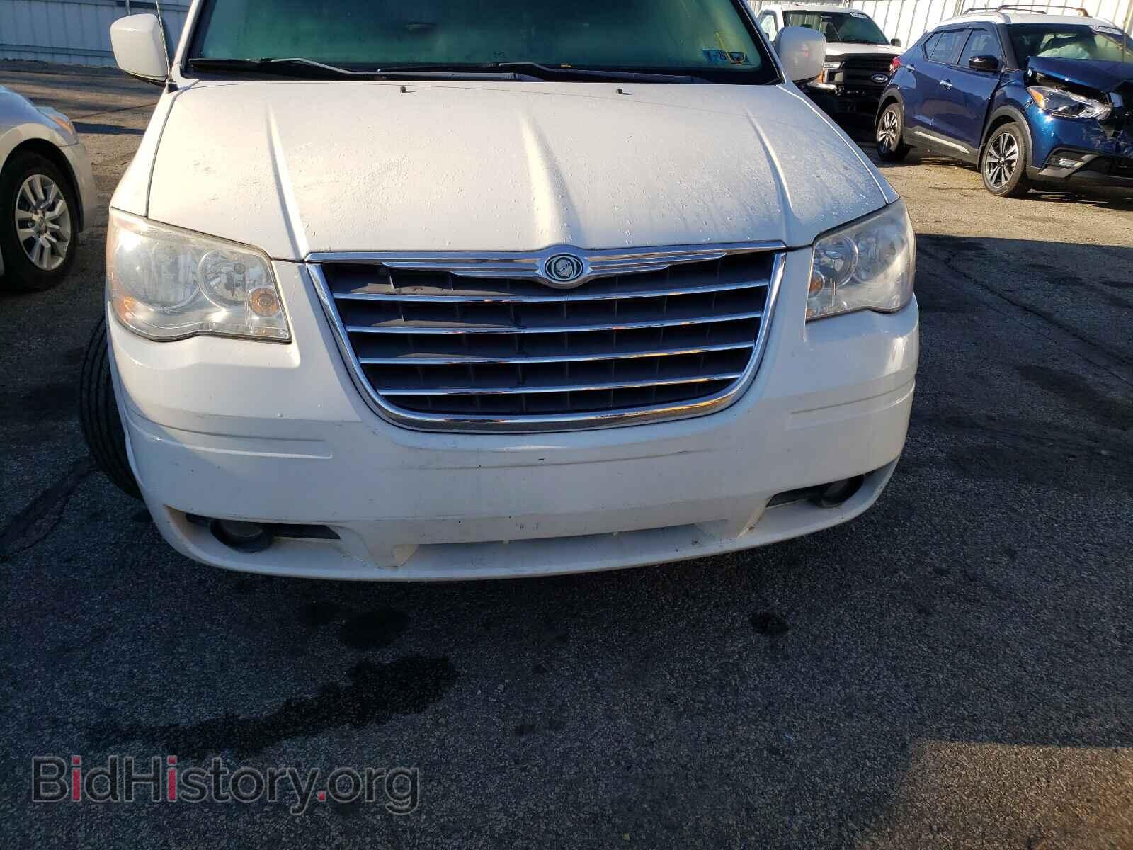 2008 CHRYSLER MINIVAN - VIN: 2A8HR54P08R759187 - Фото 9