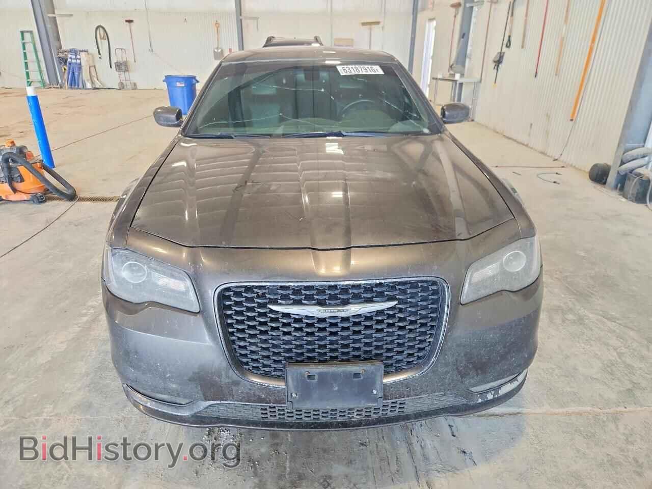 2016 CHRYSLER 300 - VIN: 2C3CCAGG1GH136385 - Photo 5