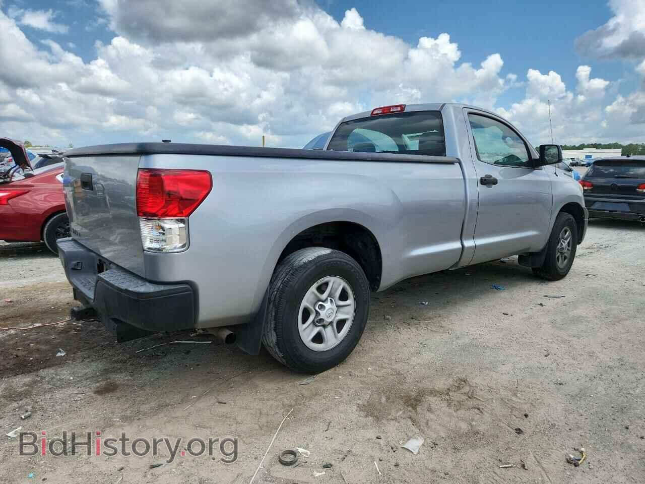 2011 TOYOTA All Models - VIN: 5TFLU5F18BX025608 - Фото 3