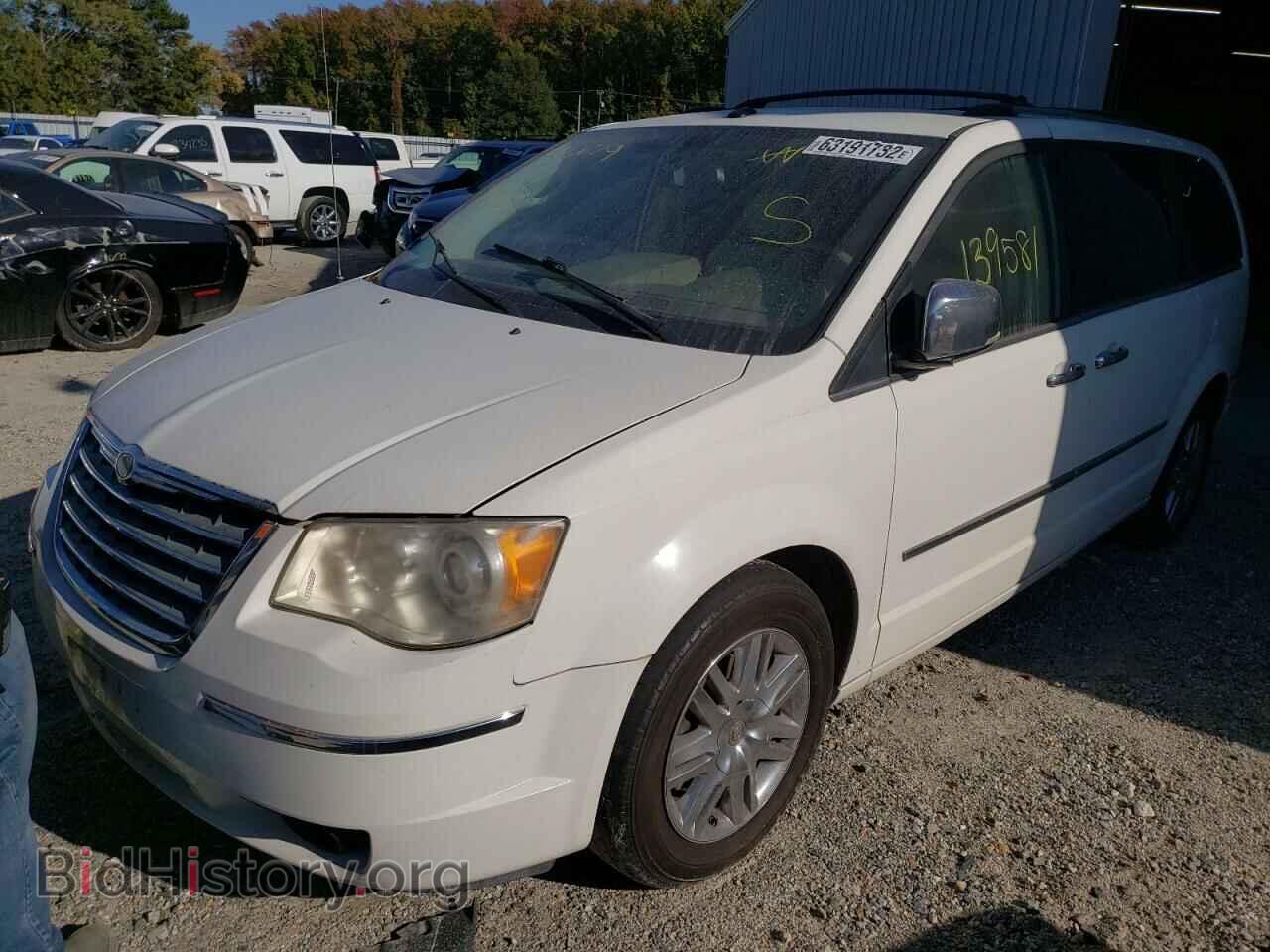 2010 CHRYSLER MINIVAN - VIN: 2A4RR6DXXAR126679 - Фото 2