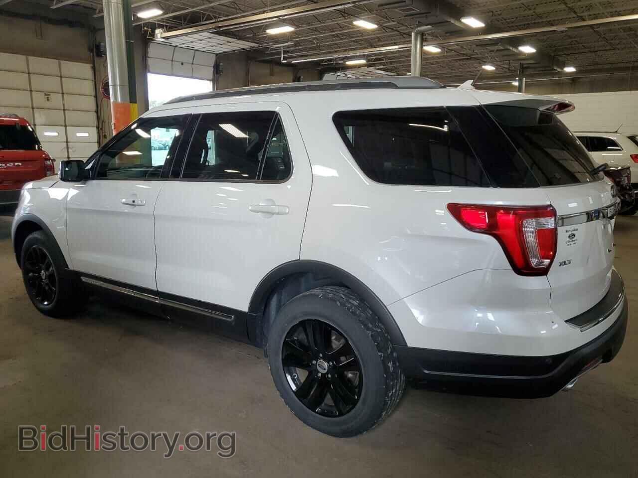 2018 FORD EXPLORER - VIN: 1FM5K8D88JGB40770 - Фото 2