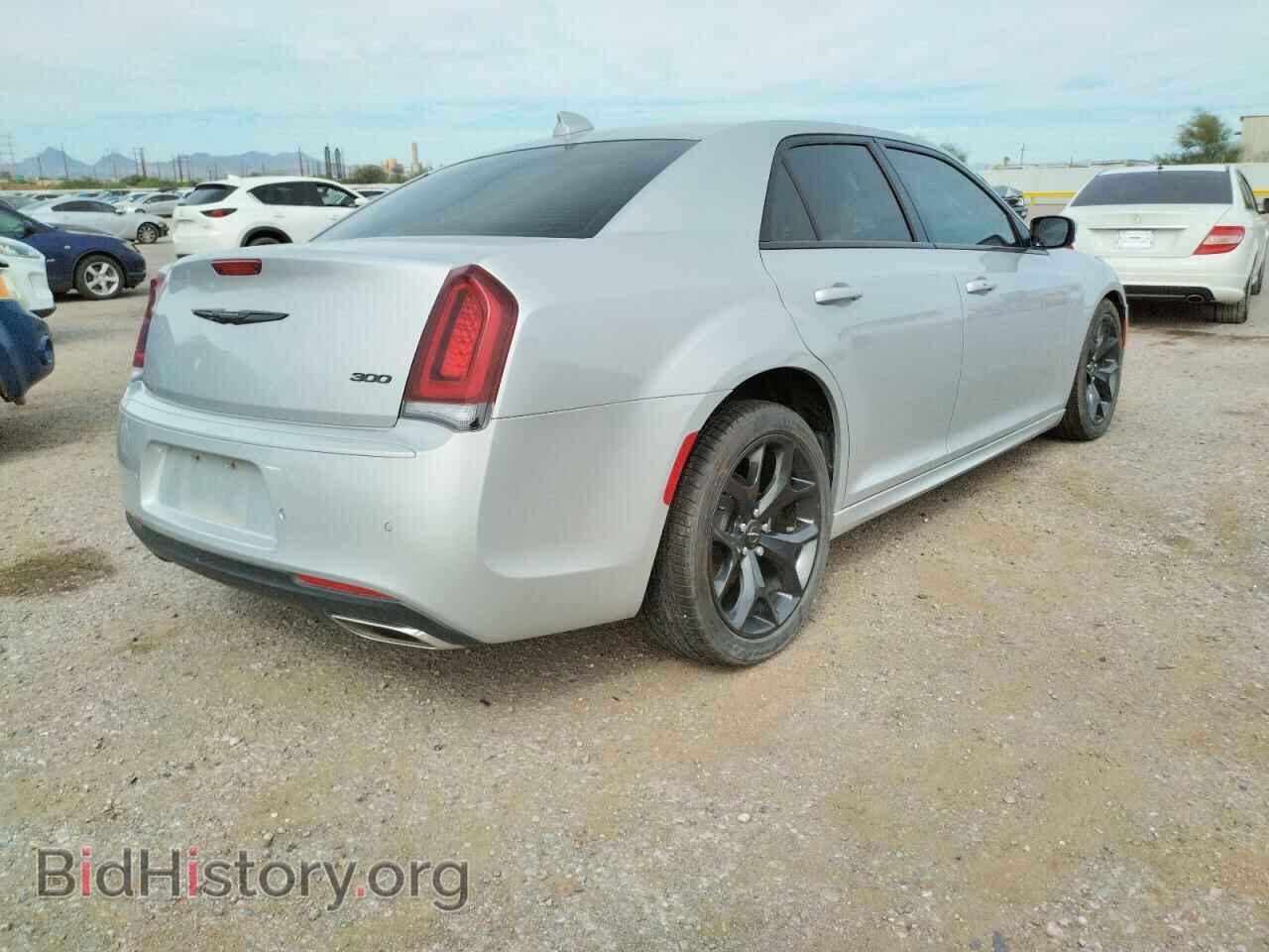 2021 CHRYSLER 300 - VIN: 2C3CCAAG4MH683445 - Фото 4