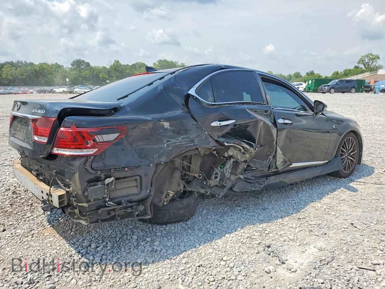 2014 LEXUS LS460 - VIN: JTHBL5EF8E5132006 - Photo 3