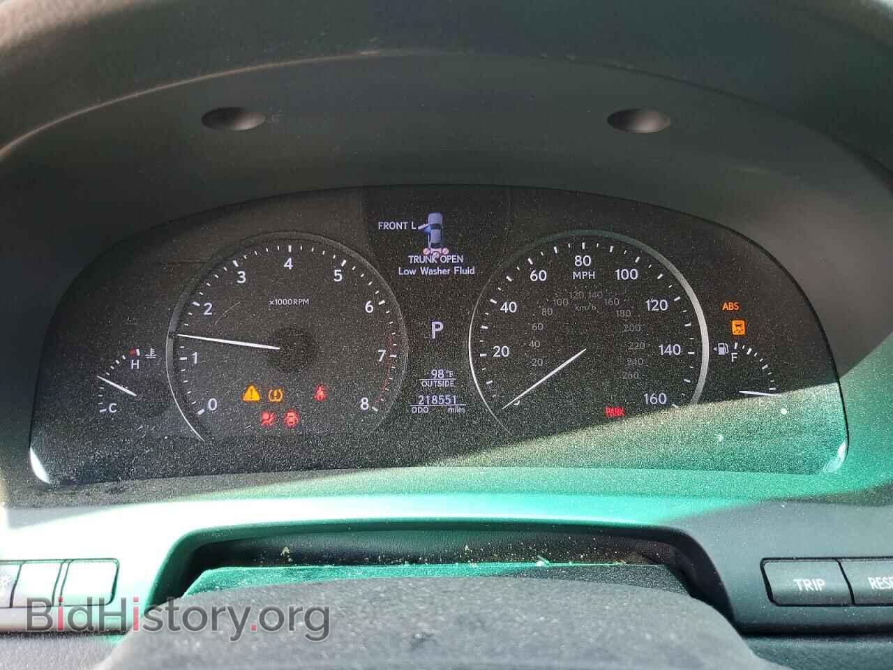 2014 LEXUS LS460 - VIN: JTHBL5EF8E5132006 - Photo 9