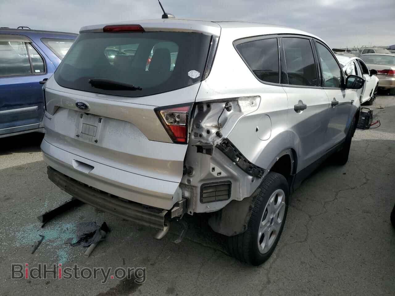 2017 FORD ESCAPE - VIN: 1FMCU0F75HUC02452 - Фото 4