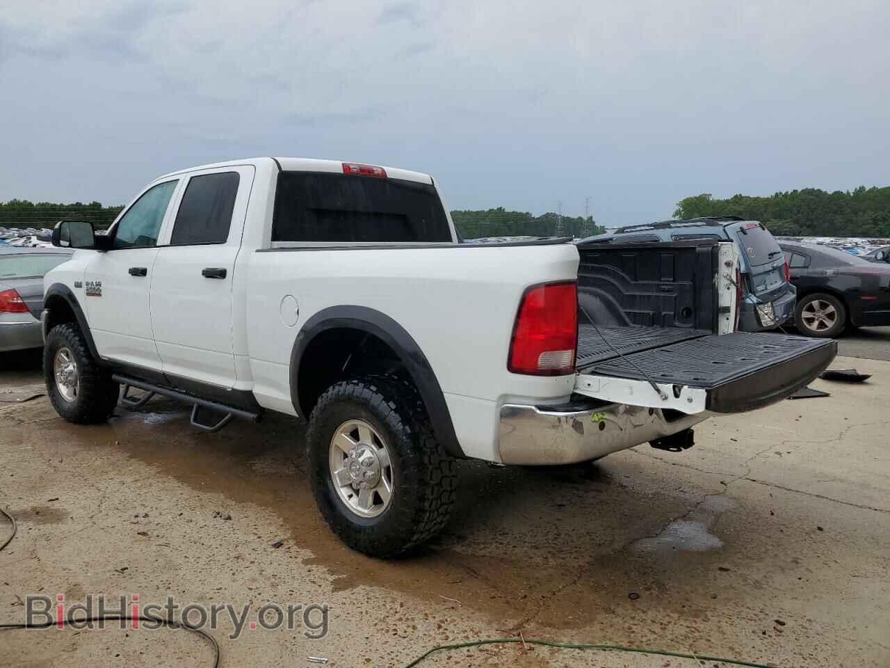 2015 RAM All Models - VIN: 3C6UR5CJ0FG516010 - Photo 2