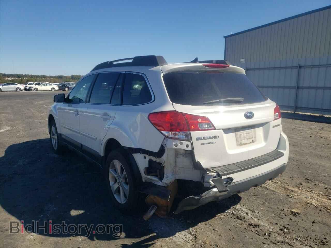 2014 SUBARU OUTBACK - VIN: 4S4BRCLCXE3319834 - Фото 3