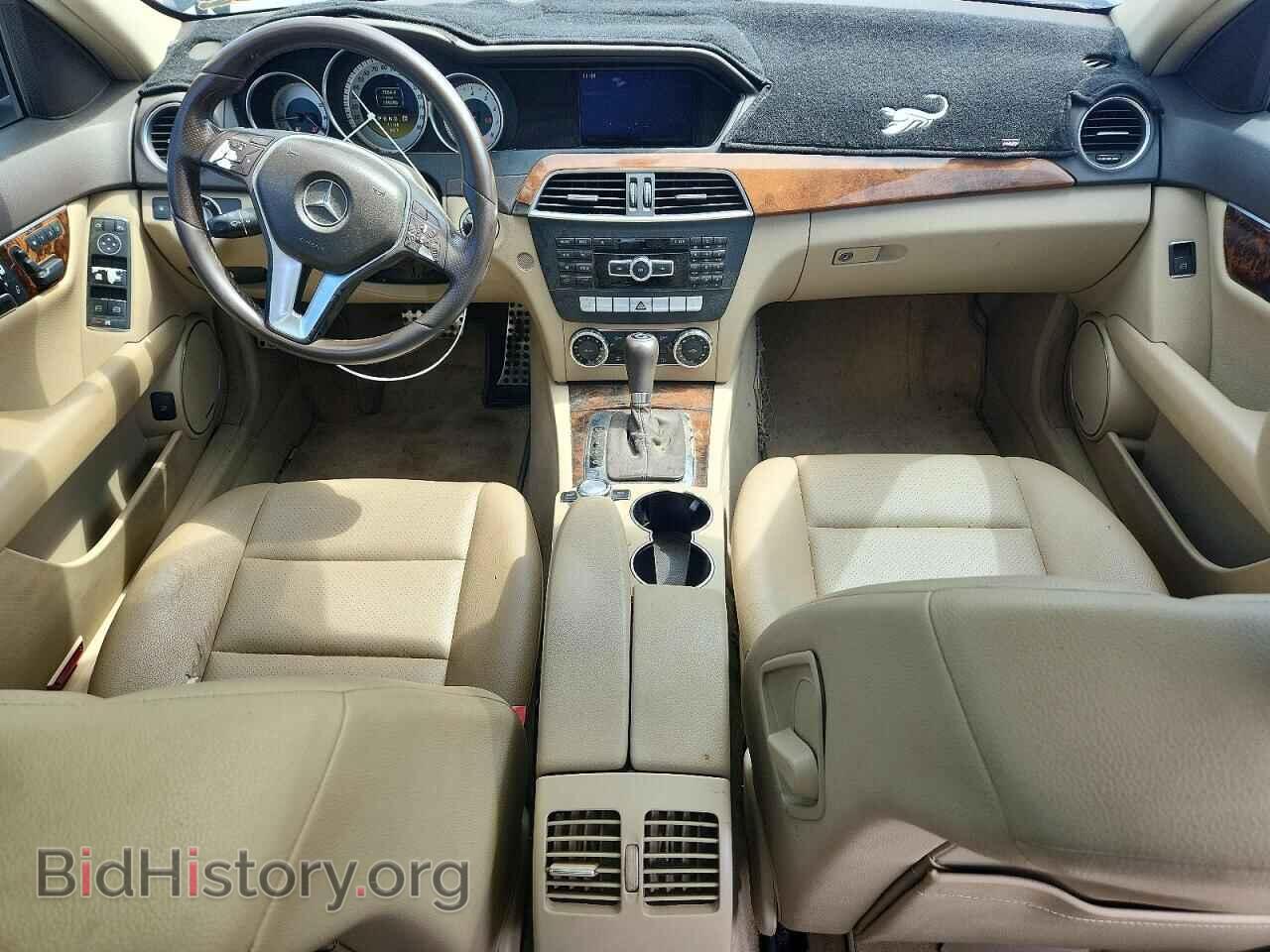 2012 MERCEDES-BENZ C-CLASS - VIN: WDDGF4HB5CR194170 - Photo 8