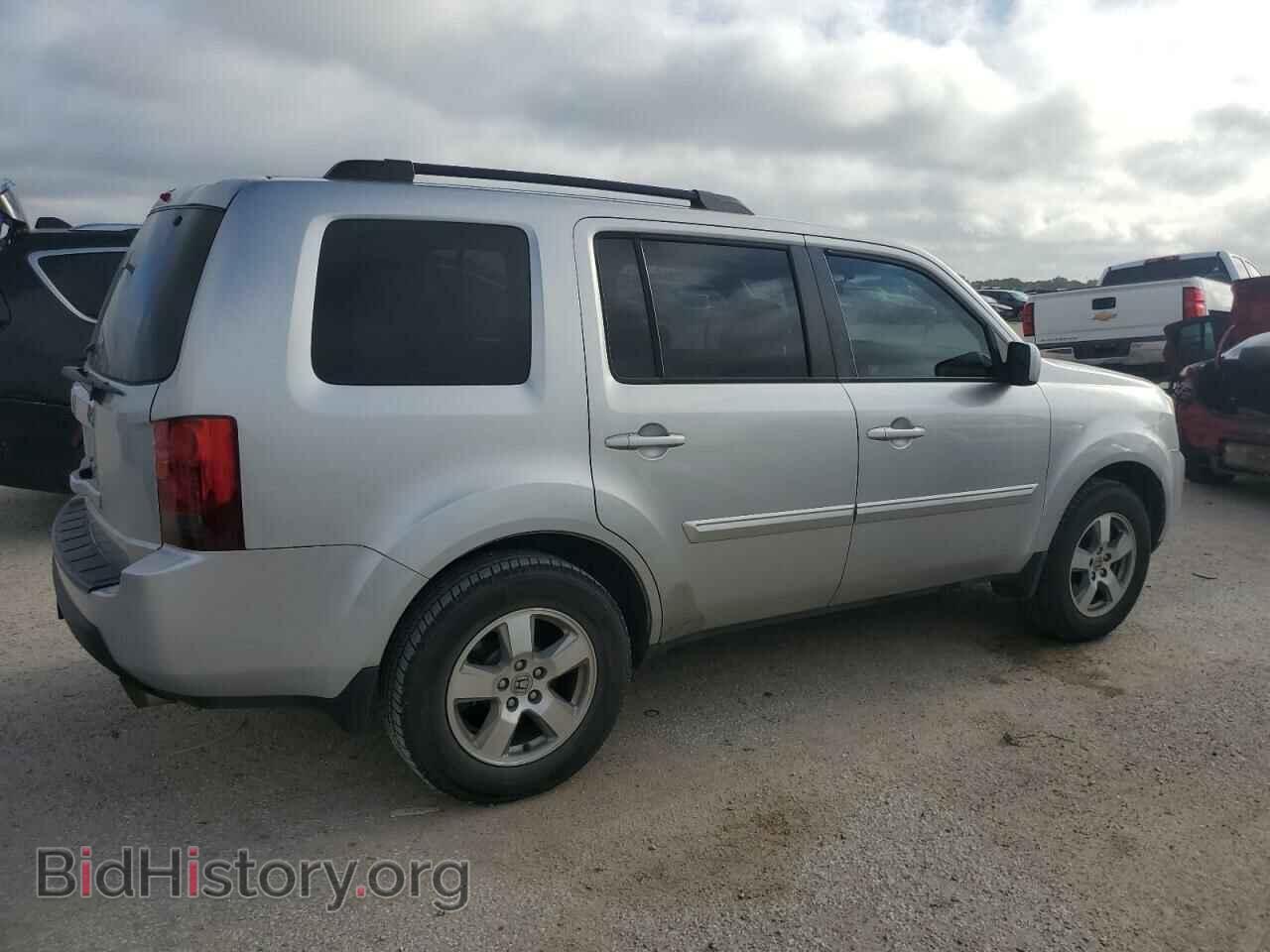 2011 HONDA PILOT - VIN: 5FNYF3H46BB052523 - Фото 3