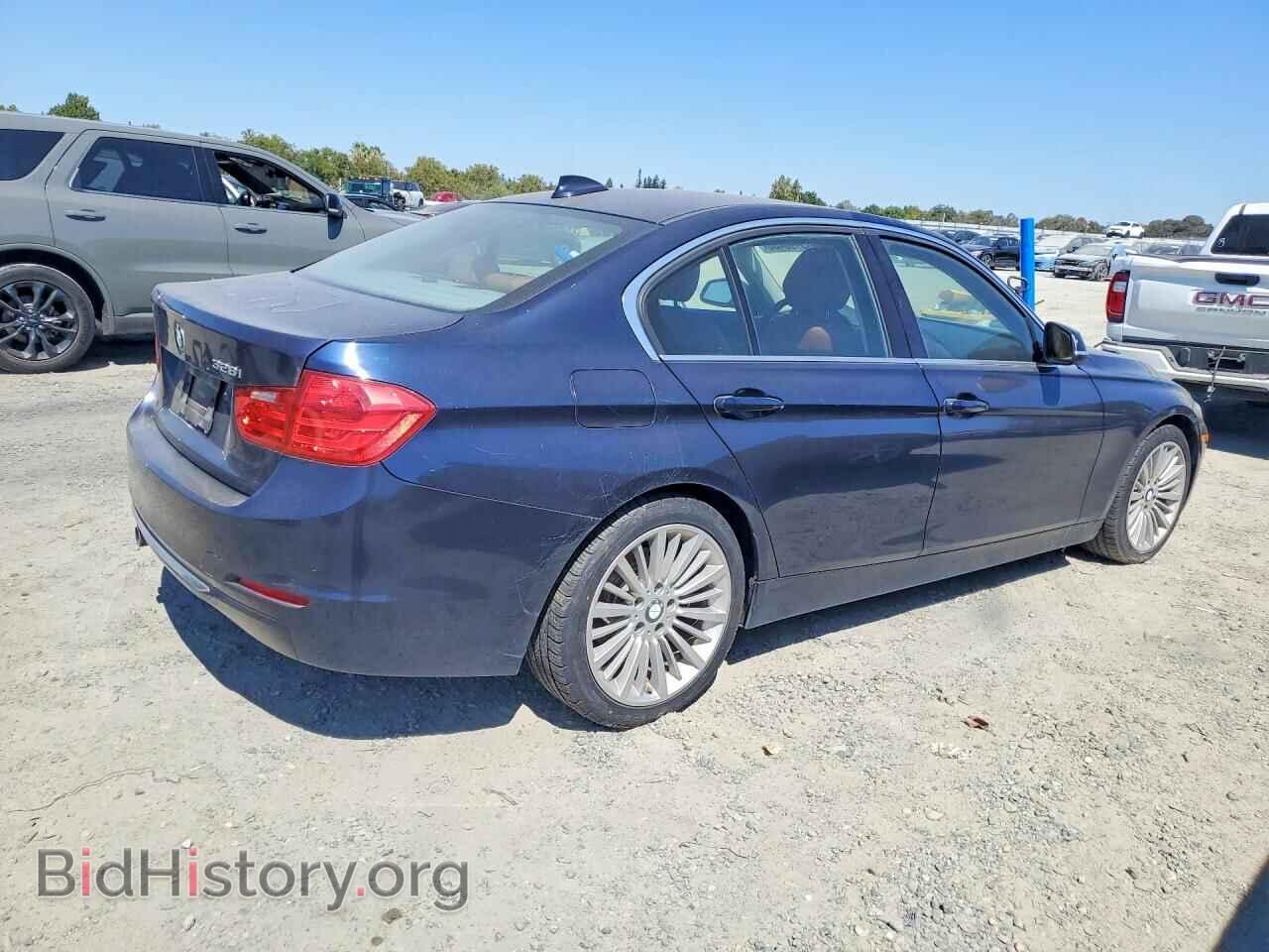 2012 BMW 3 SERIES - VIN: WBA3A5C54CF257031 - Фото 3