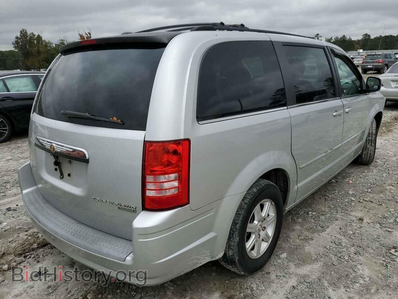 2009 CHRYSLER MINIVAN - VIN: 2A8HR54199R594723 - Фото 4