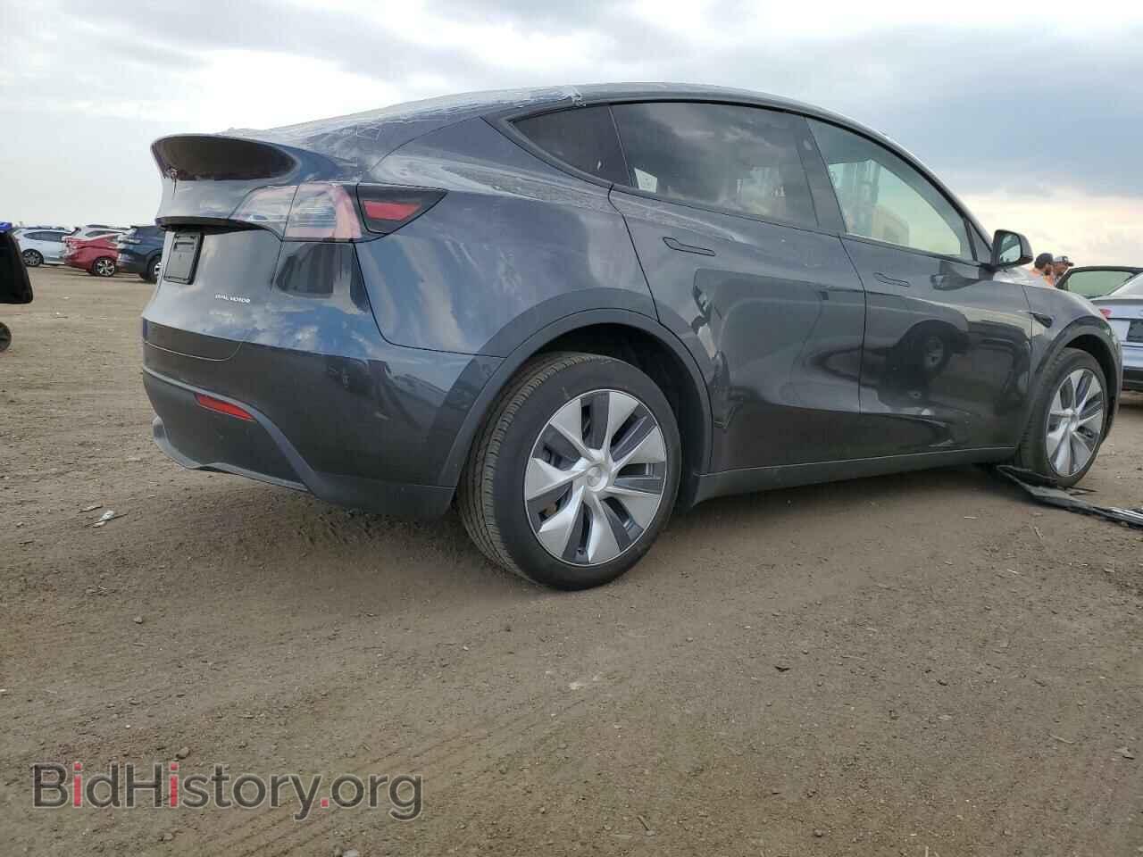2024 TESLA MODEL Y - VIN: 7SAYGDEE5RF993460 - Фото 3