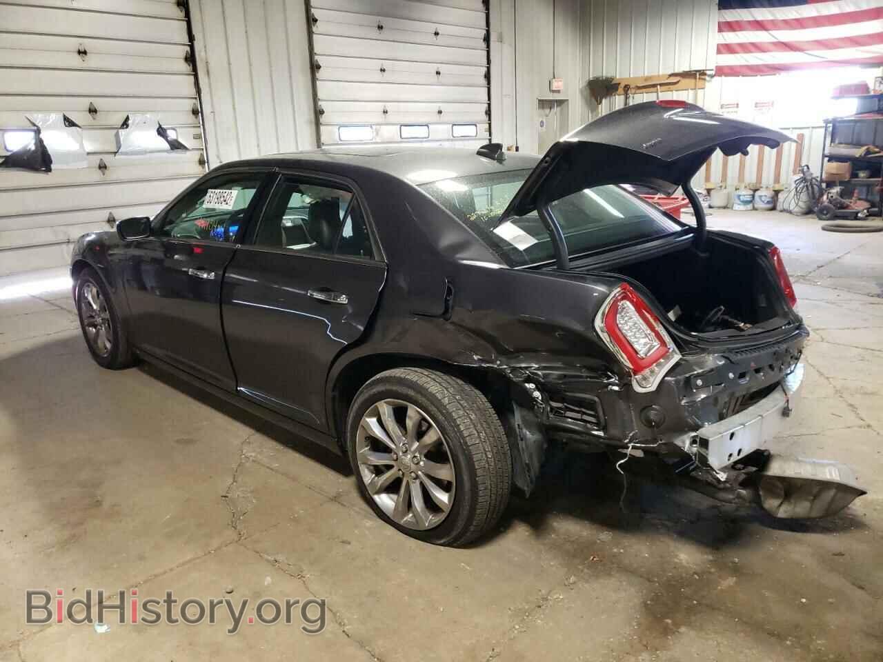 2016 CHRYSLER 300 - VIN: 2C3CCAKG0GH148180 - Фото 3