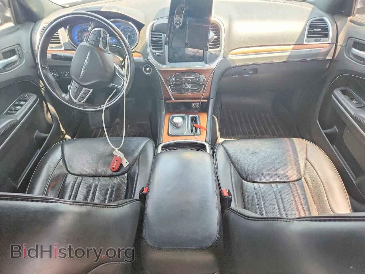 2019 CHRYSLER 300 - VIN: 2C3CCAPT8KH565254 - Фото 8