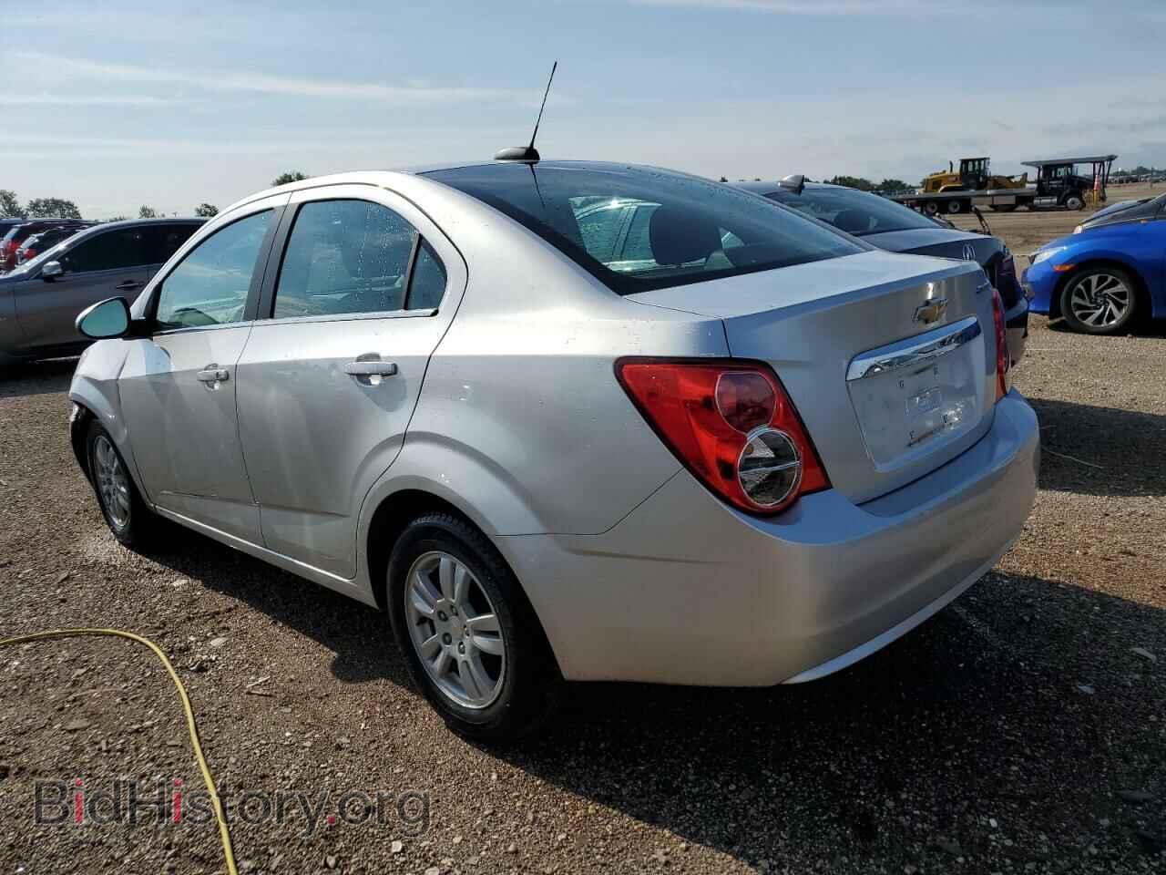 2015 CHEVROLET SONIC - VIN: 1G1JC5SH6F4139023 - Фото 2