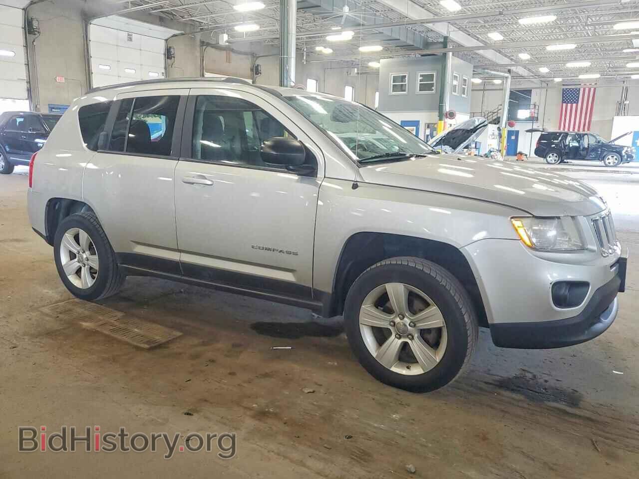 2012 JEEP COMPASS - VIN: 1C4NJDEB2CD572558 - Photo 4