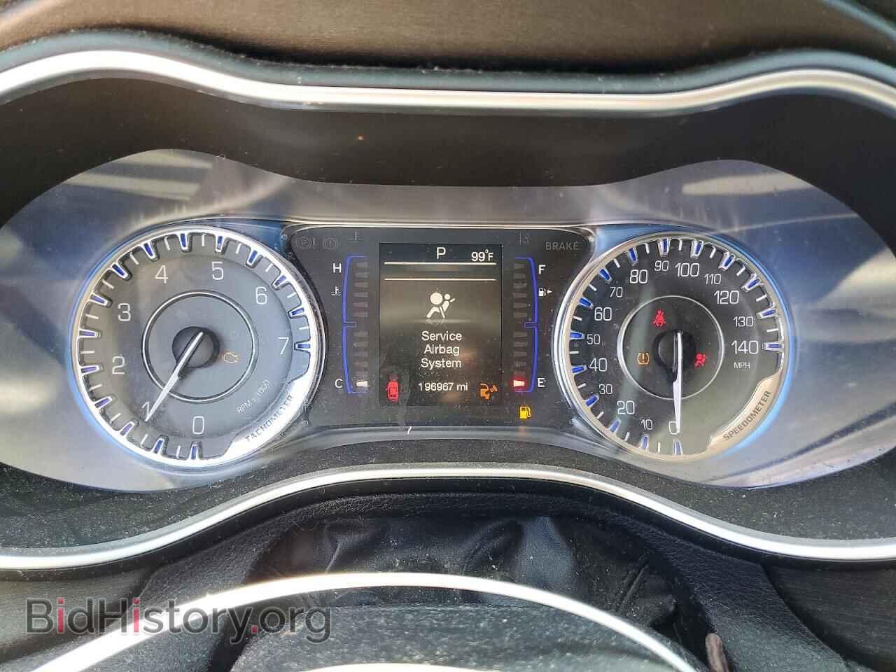 2015 CHRYSLER 200 - VIN: 1C3CCCAB4FN748109 - Фото 9