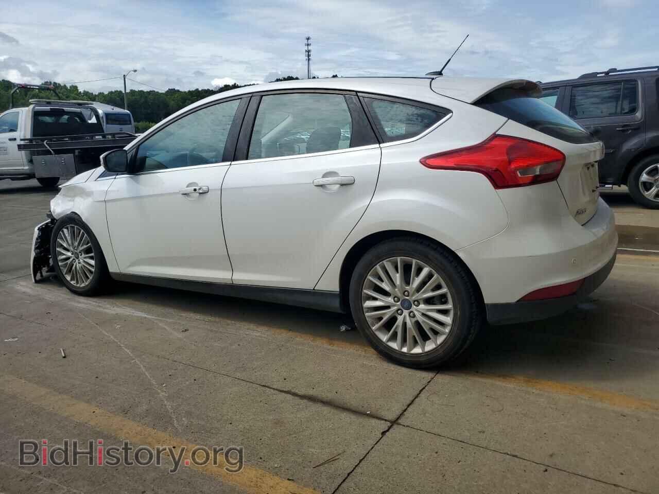 2017 FORD FOCUS - VIN: 1FADP3N24HL206365 - Фото 2