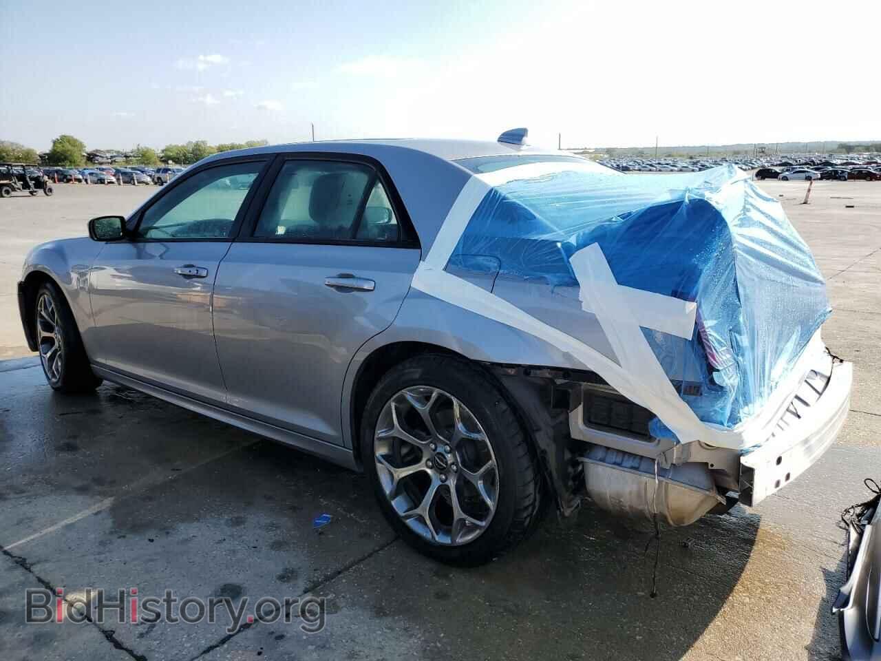 2018 CHRYSLER 300 - VIN: 2C3CCABG2JH243847 - Фото 2