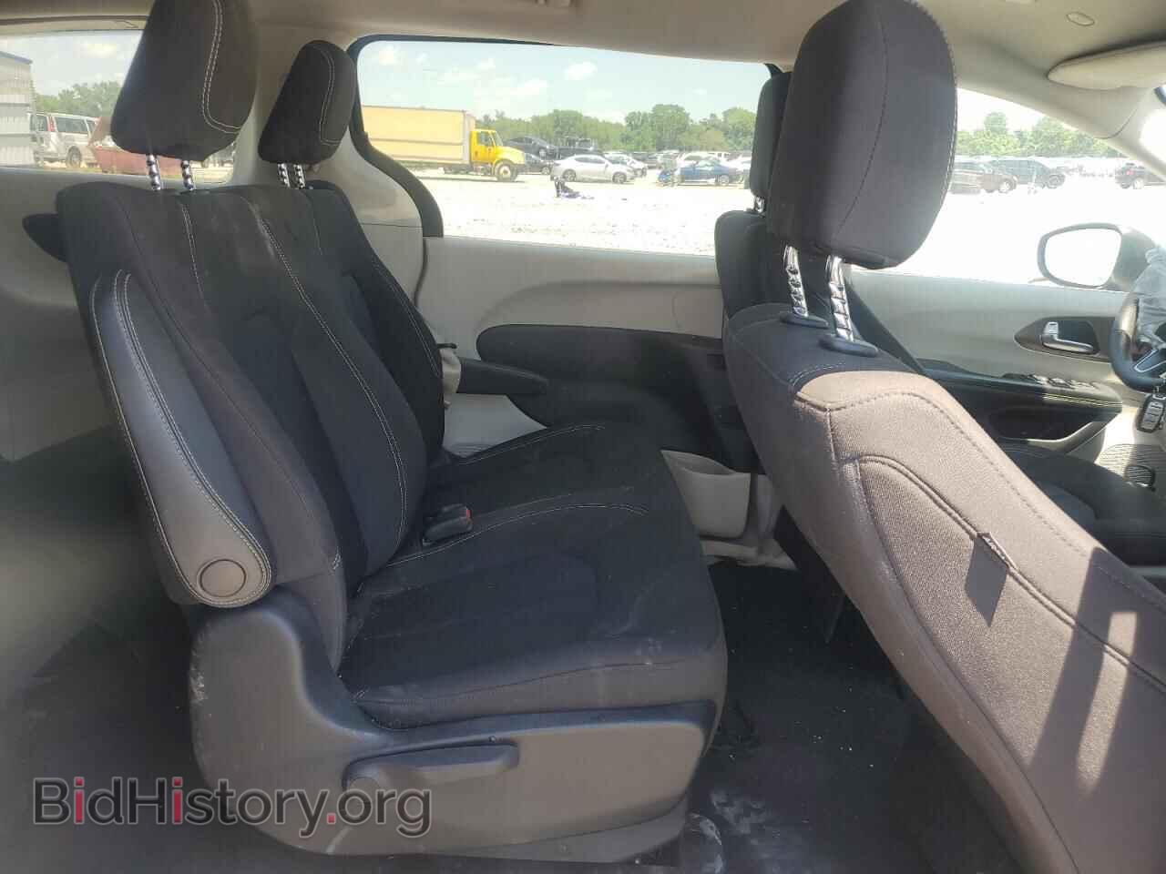 2020 CHRYSLER MINIVAN - VIN: 2C4RC1AG4LR210806 - Photo 11