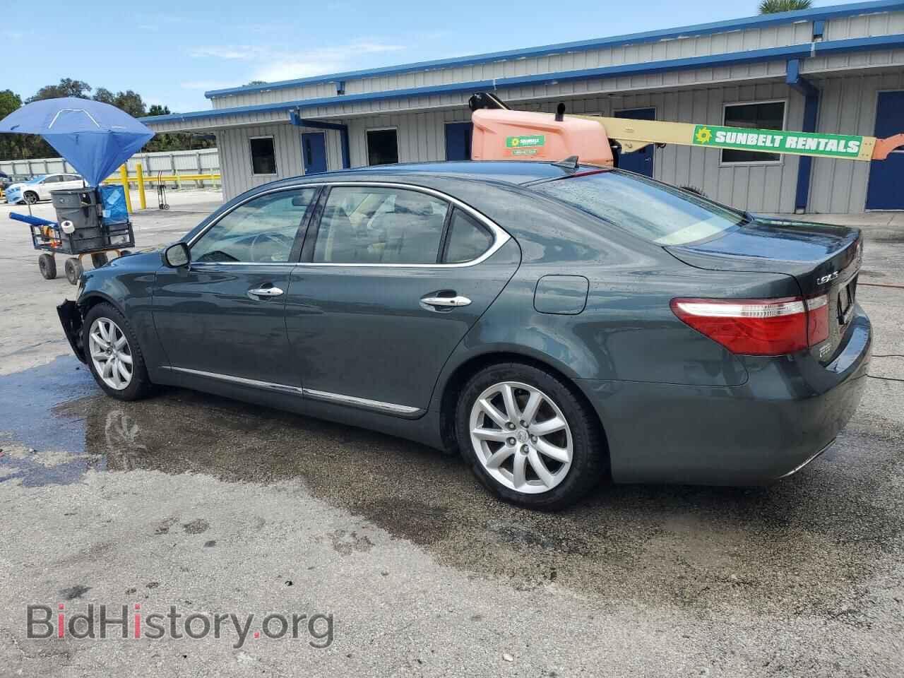 2007 LEXUS LS460 - VIN: JTHGL46FX75010846 - Photo 2