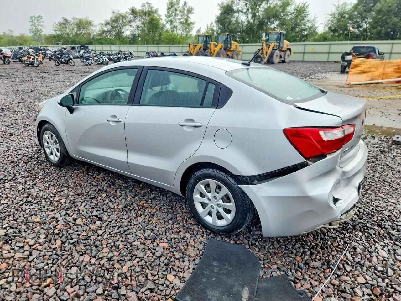 2017 KIA RIO - VIN: KNADM4A38H6050737 - Photo 2