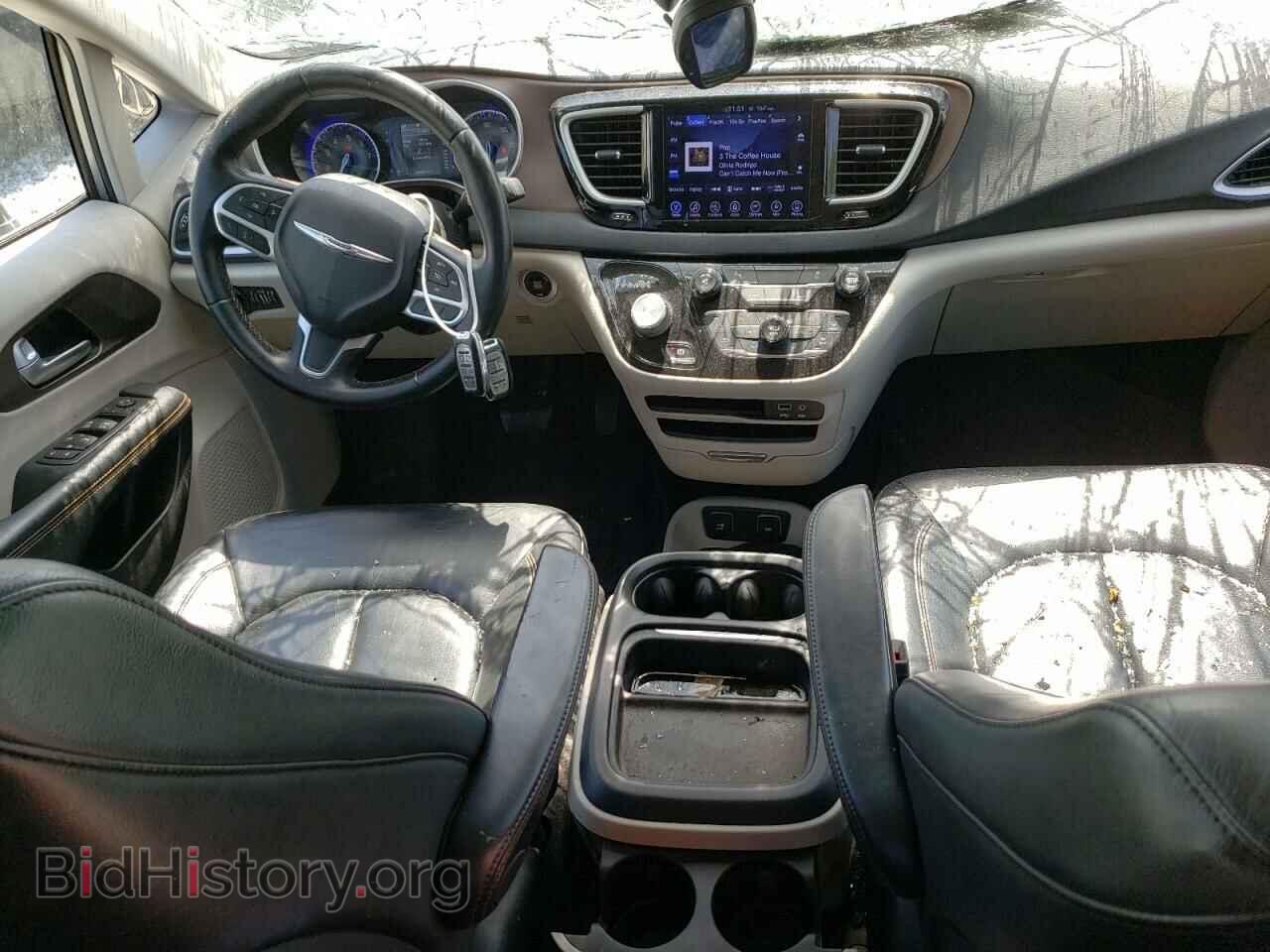 2017 CHRYSLER PACIFICA - VIN: 2C4RC1BG1HR530512 - Photo 8