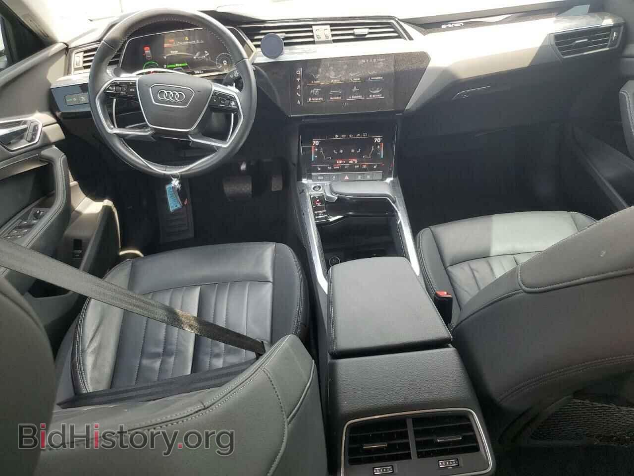 2021 AUDI E-TRON - VIN: WA1AAAGE2MB010865 - Photo 8