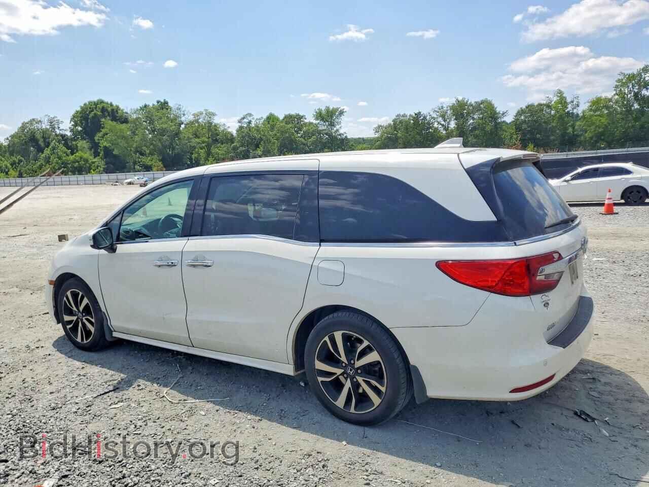 2018 HONDA ODYSSEY - VIN: 5FNRL6H96JB089967 - Photo 2