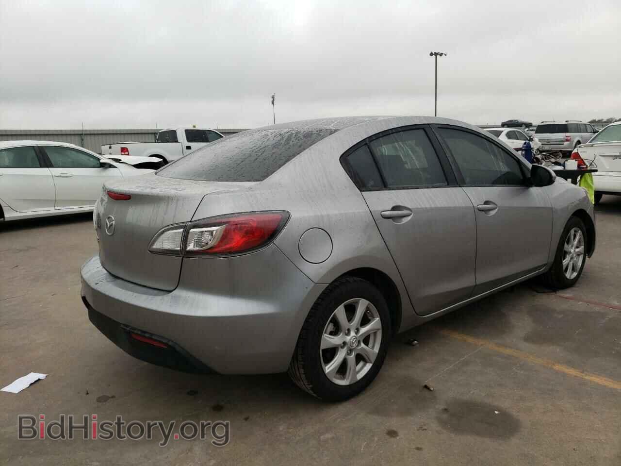 2011 MAZDA 3 - VIN: JM1BL1VG3B1437047 - Фото 4