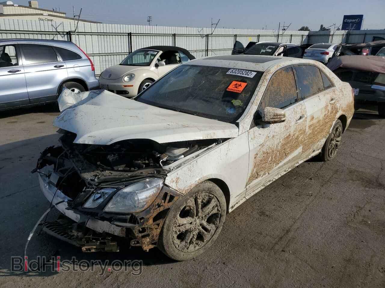 2011 MERCEDES-BENZ E-CLASS - VIN: WDDHF5GB0BA346302 - Фото 2