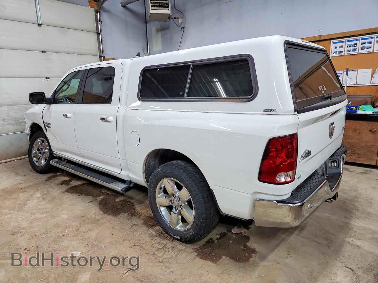 2017 RAM 1500 - VIN: 1C6RR7LG1HS829178 - Фото 2